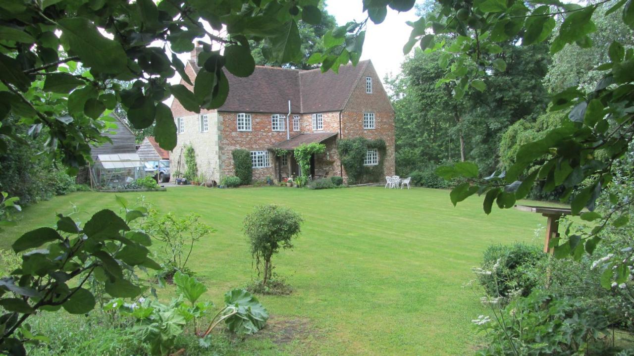 Milton Farm Bed & Breakfast East Knoyle Bagian luar foto